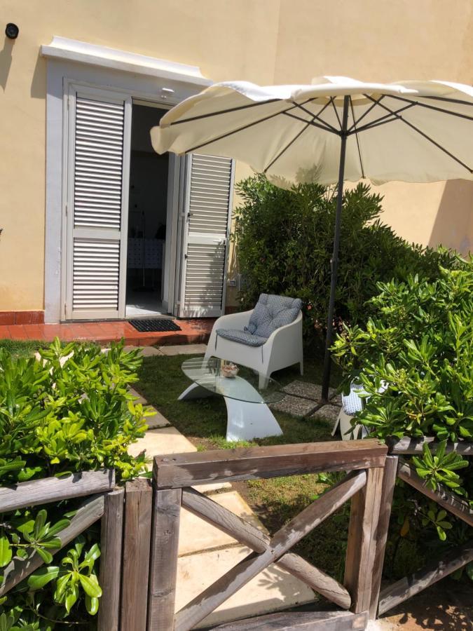 Pia Beach House Баколи Экстерьер фото